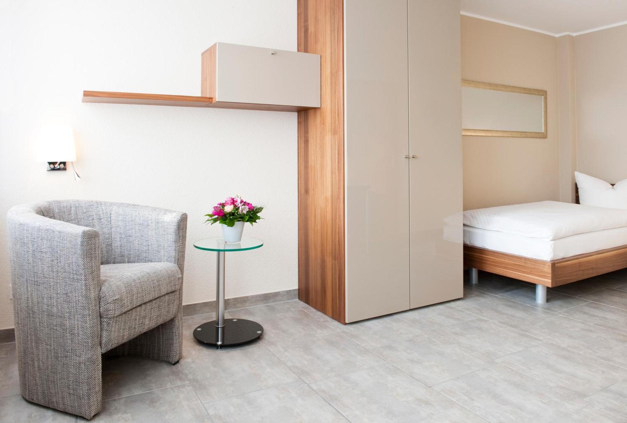 Appartements Am Kleeblatt Wuppertal Zewnętrze zdjęcie